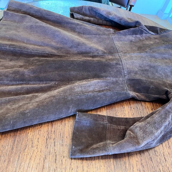 Alfred Suede and Shearling Collared Jacket - Picture 8 of 16